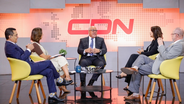 Director En Entrevista De CDN Thumbnail